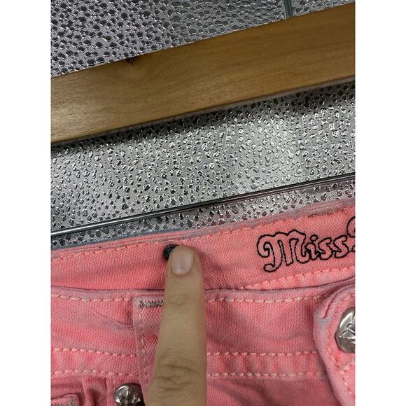 Miss Me Hot Corral Pink Bling Rhinestone Cross Pocket Bermuda Shorts Womens 30 - Picture 10 of 14
